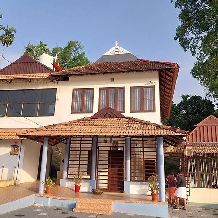 Stayberries River Rock Villa Athirapilly Kizhake Chālakudi Εξωτερικό φωτογραφία